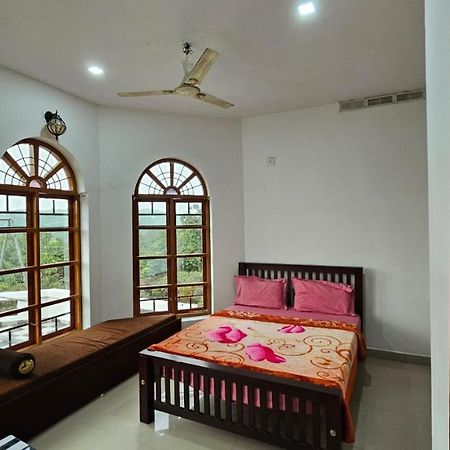 Star Holidays Vagamon Exterior photo